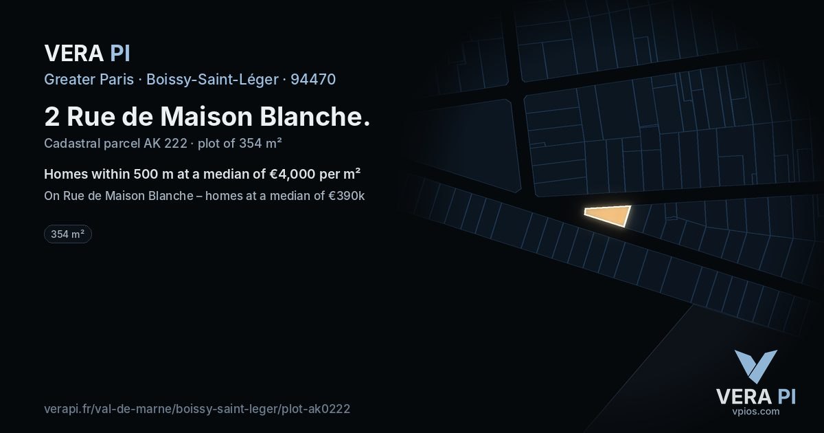 2 Rue de Maison Blanche, Boissy-Saint-Léger at night – the plot lit, the parcels around coloured by the prices near them