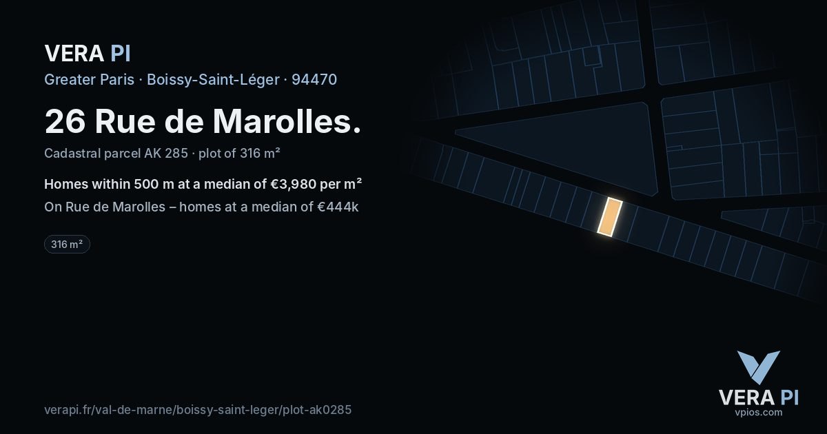 26 Rue de Marolles, Boissy-Saint-Léger at night – the plot lit, the parcels around coloured by the prices near them