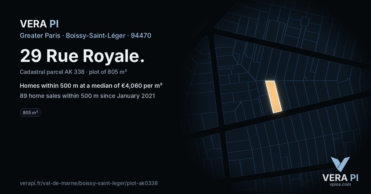 29 Rue Royale, Boissy-Saint-Léger at night – the plot lit, the parcels around coloured by the prices near them