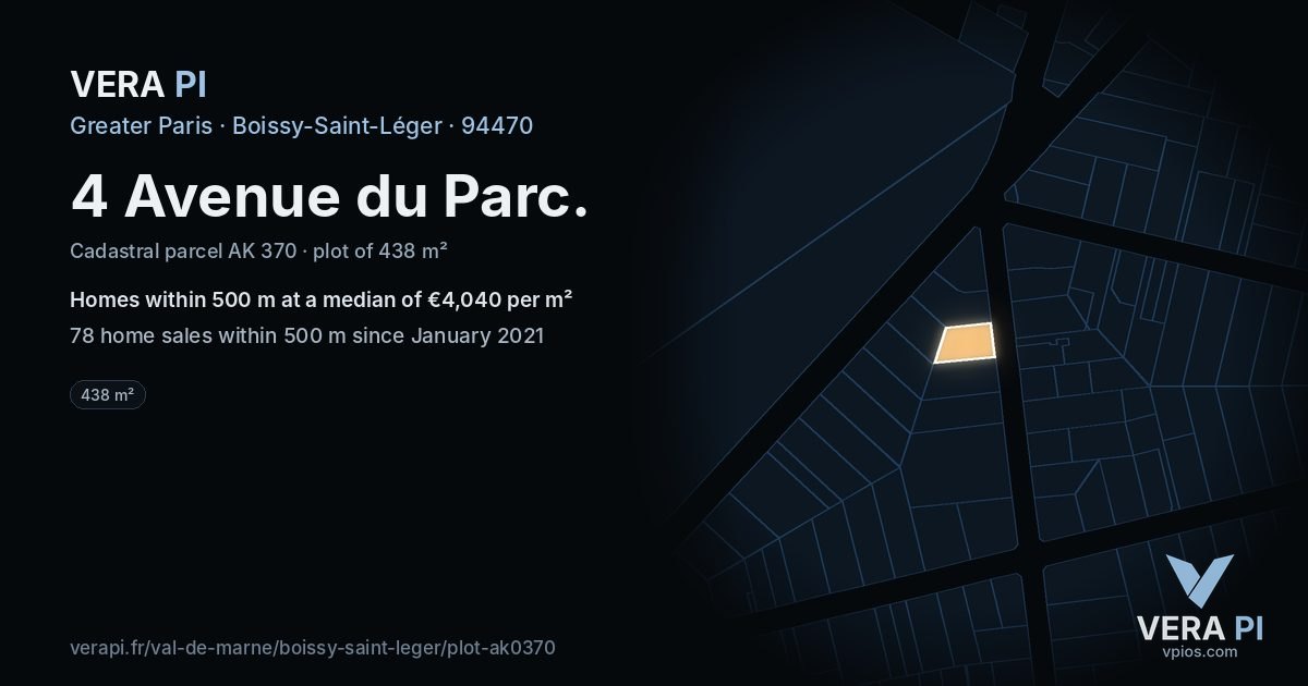 4 Avenue du Parc, Boissy-Saint-Léger at night – the plot lit, the parcels around coloured by the prices near them