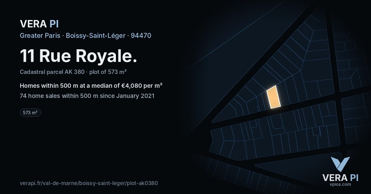11 Rue Royale, Boissy-Saint-Léger at night – the plot lit, the parcels around coloured by the prices near them