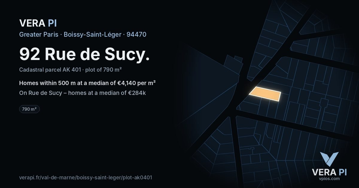 92 Rue de Sucy, Boissy-Saint-Léger at night – the plot lit, the parcels around coloured by the prices near them