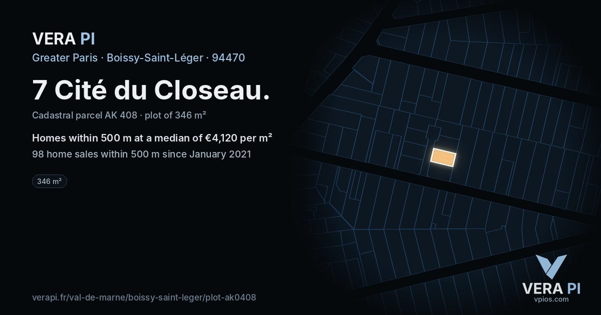7 Cité du Closeau, Boissy-Saint-Léger at night – the plot lit, the parcels around coloured by the prices near them