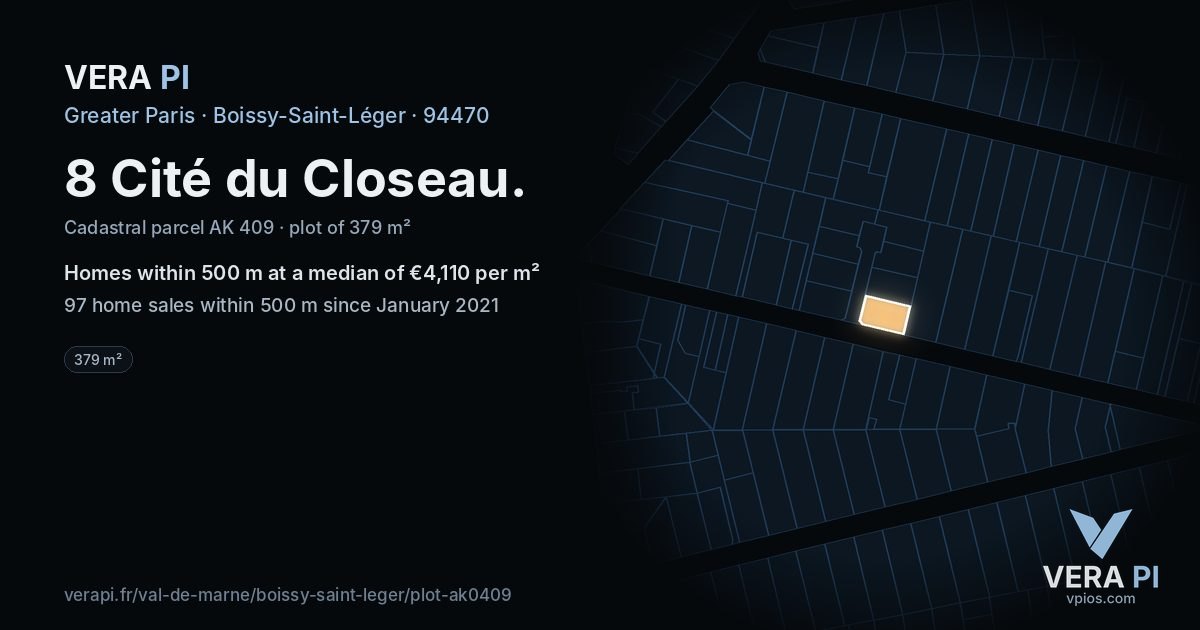 8 Cité du Closeau, Boissy-Saint-Léger at night – the plot lit, the parcels around coloured by the prices near them