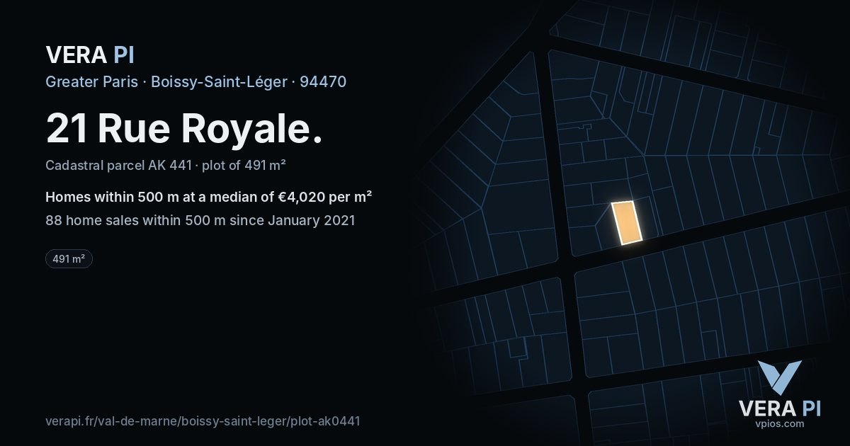 21 Rue Royale, Boissy-Saint-Léger at night – the plot lit, the parcels around coloured by the prices near them