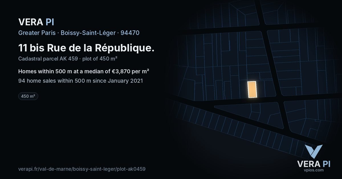 11 bis Rue de la République, Boissy-Saint-Léger at night – the plot lit, the parcels around coloured by the prices near them