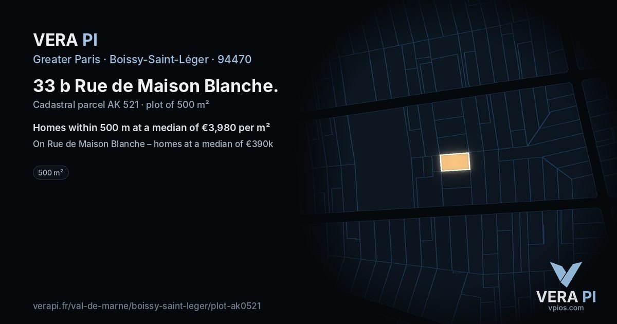 33 b Rue de Maison Blanche, Boissy-Saint-Léger at night – the plot lit, the parcels around coloured by the prices near them