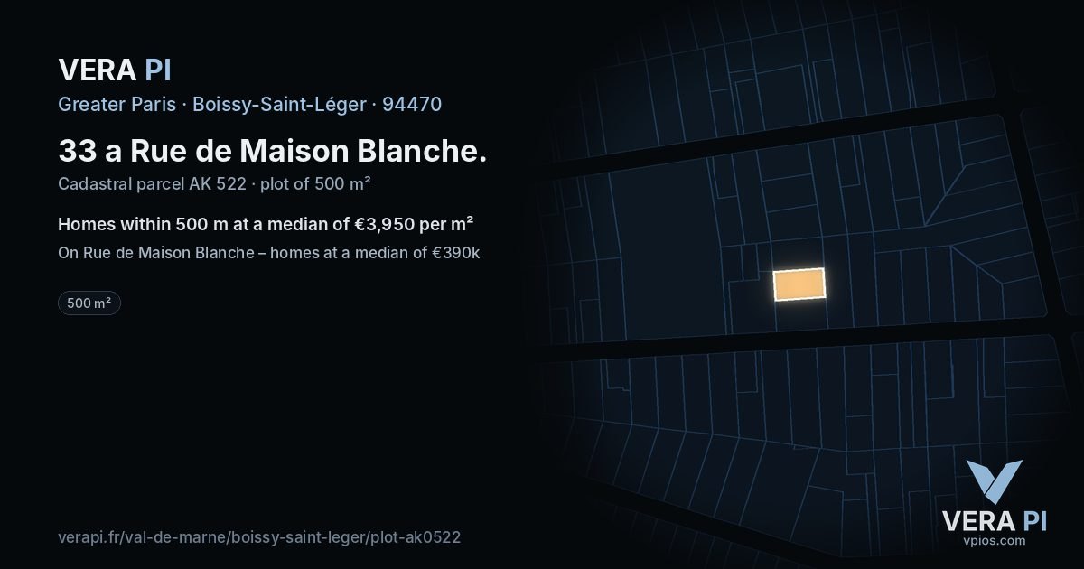 33 a Rue de Maison Blanche, Boissy-Saint-Léger at night – the plot lit, the parcels around coloured by the prices near them
