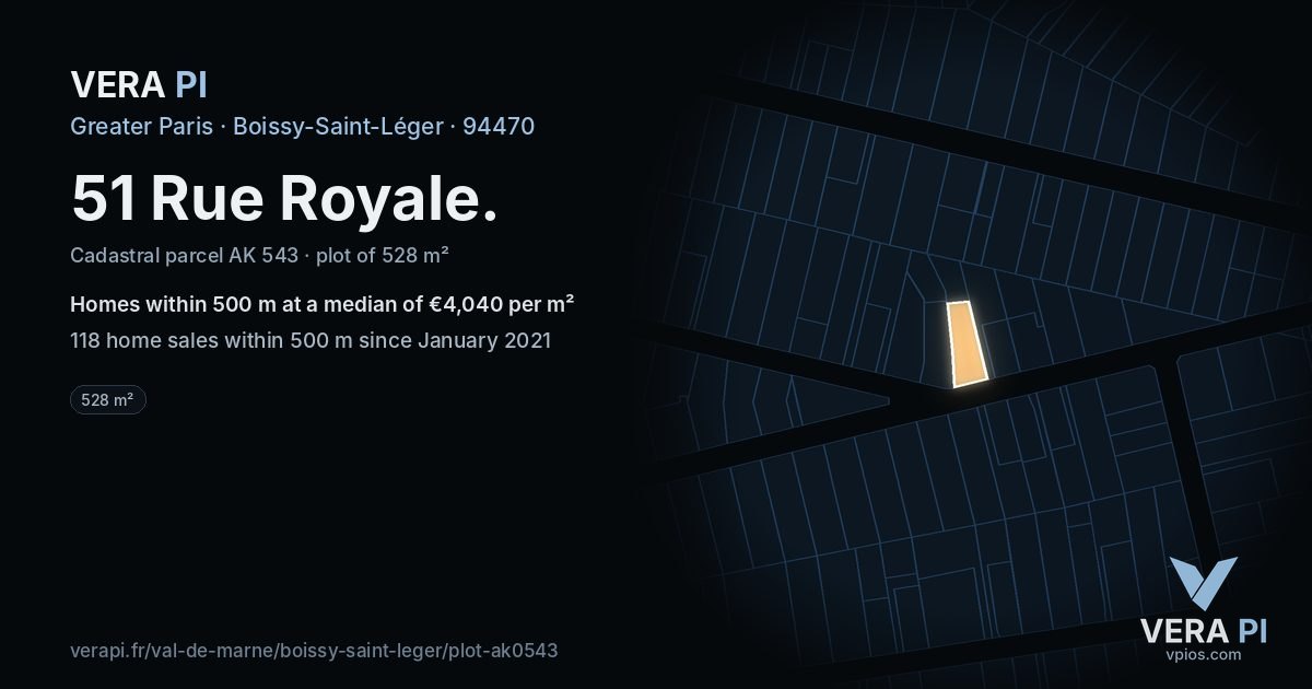 51 Rue Royale, Boissy-Saint-Léger at night – the plot lit, the parcels around coloured by the prices near them