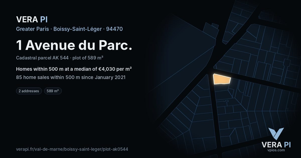 1 Avenue du Parc, Boissy-Saint-Léger at night – the plot lit, the parcels around coloured by the prices near them
