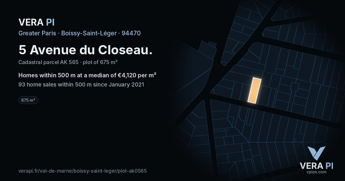 5 Avenue du Closeau, Boissy-Saint-Léger at night – the plot lit, the parcels around coloured by the prices near them