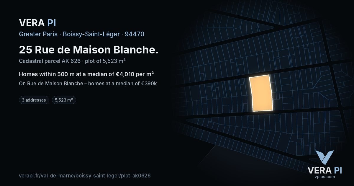 25 Rue de Maison Blanche, Boissy-Saint-Léger at night – the plot lit, the parcels around coloured by the prices near them