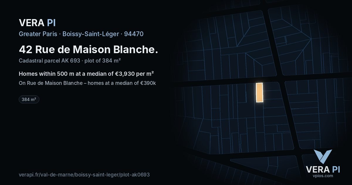 42 Rue de Maison Blanche, Boissy-Saint-Léger at night – the plot lit, the parcels around coloured by the prices near them