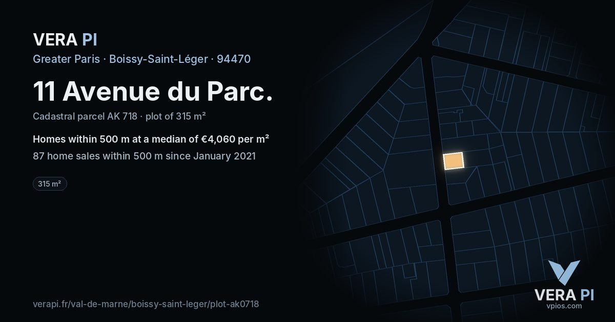 11 Avenue du Parc, Boissy-Saint-Léger at night – the plot lit, the parcels around coloured by the prices near them