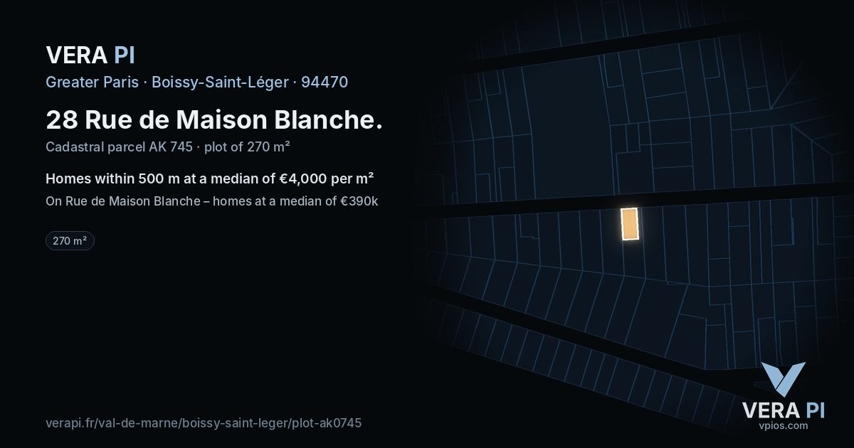 28 Rue de Maison Blanche, Boissy-Saint-Léger at night – the plot lit, the parcels around coloured by the prices near them