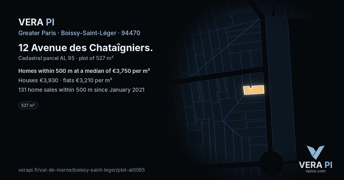 12 Avenue des Chataîgniers, Boissy-Saint-Léger at night – the plot lit, the parcels around coloured by the prices near them