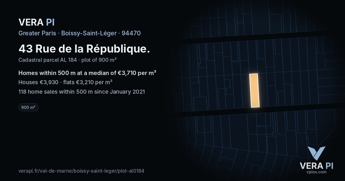 43 Rue de la République, Boissy-Saint-Léger at night – the plot lit, the parcels around coloured by the prices near them