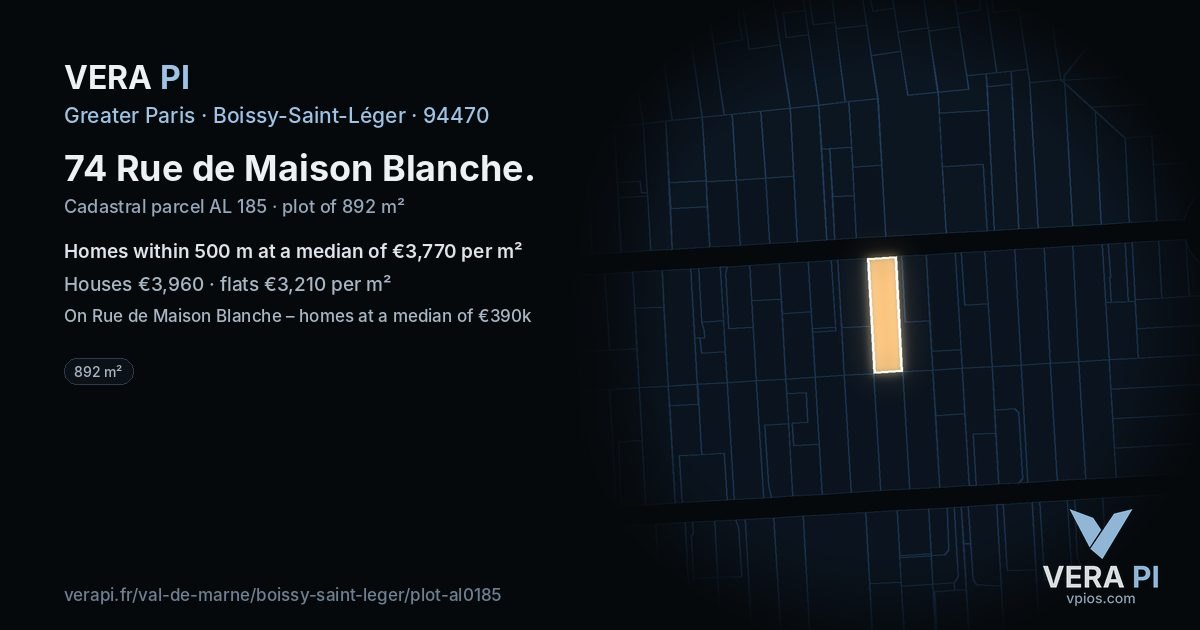 74 Rue de Maison Blanche, Boissy-Saint-Léger at night – the plot lit, the parcels around coloured by the prices near them