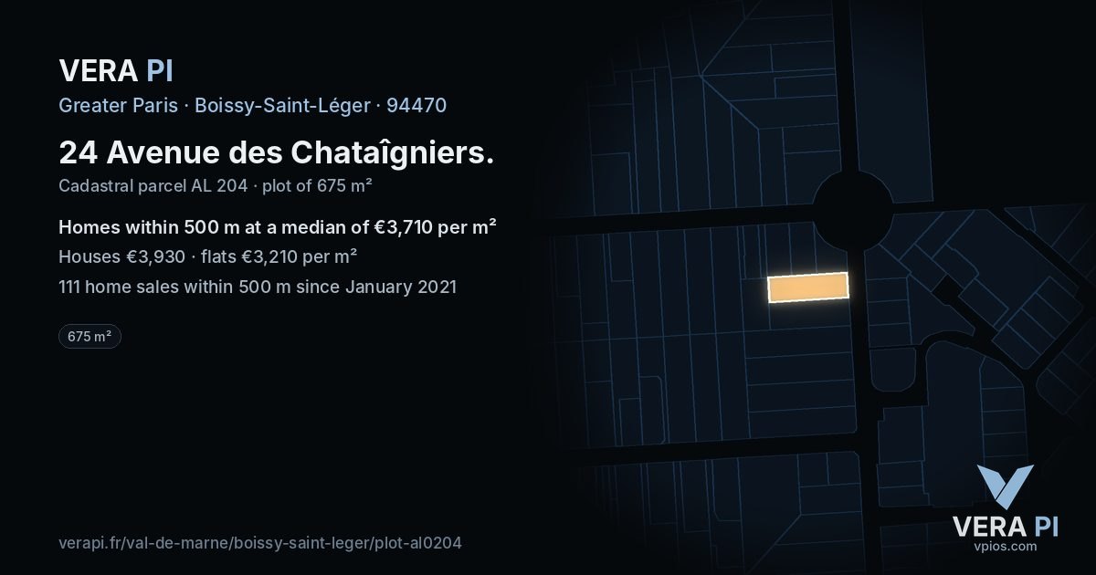 24 Avenue des Chataîgniers, Boissy-Saint-Léger at night – the plot lit, the parcels around coloured by the prices near them