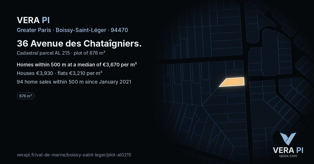 36 Avenue des Chataîgniers, Boissy-Saint-Léger at night – the plot lit, the parcels around coloured by the prices near them