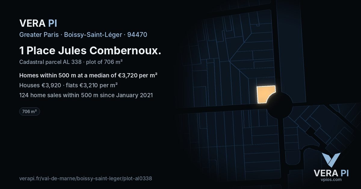 1 Place Jules Combernoux, Boissy-Saint-Léger at night – the plot lit, the parcels around coloured by the prices near them