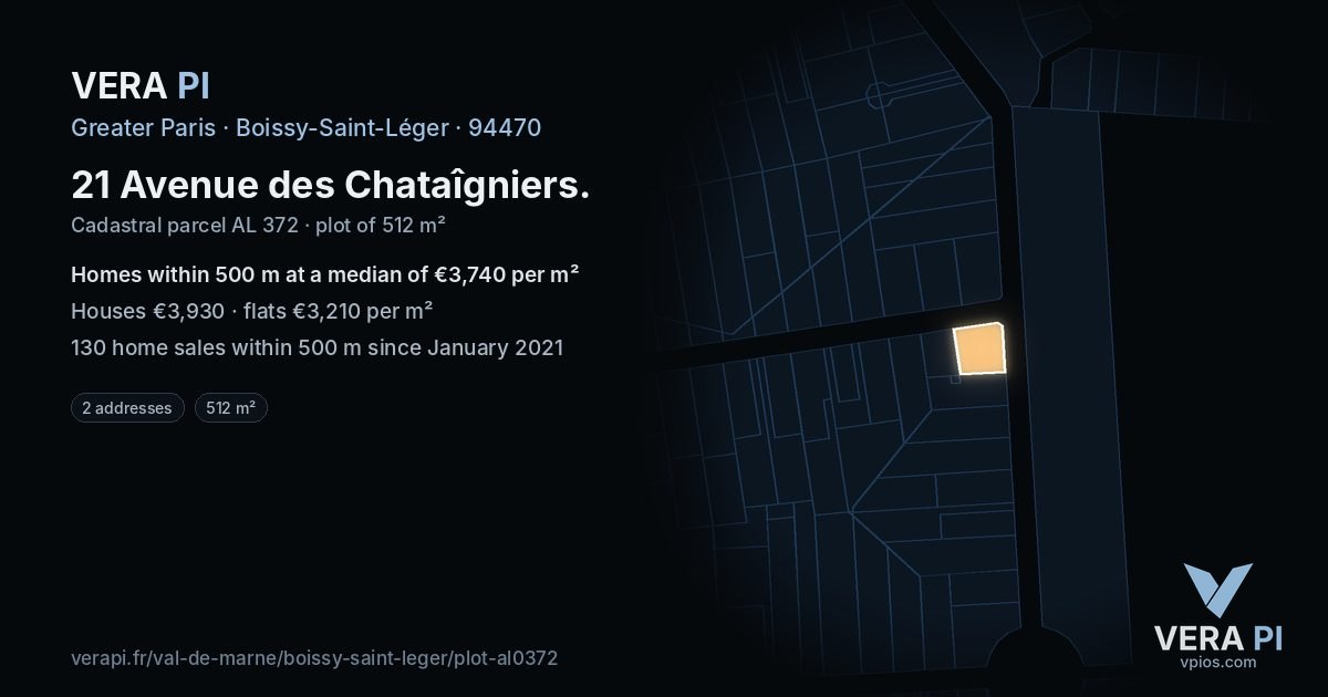 21 Avenue des Chataîgniers, Boissy-Saint-Léger at night – the plot lit, the parcels around coloured by the prices near them