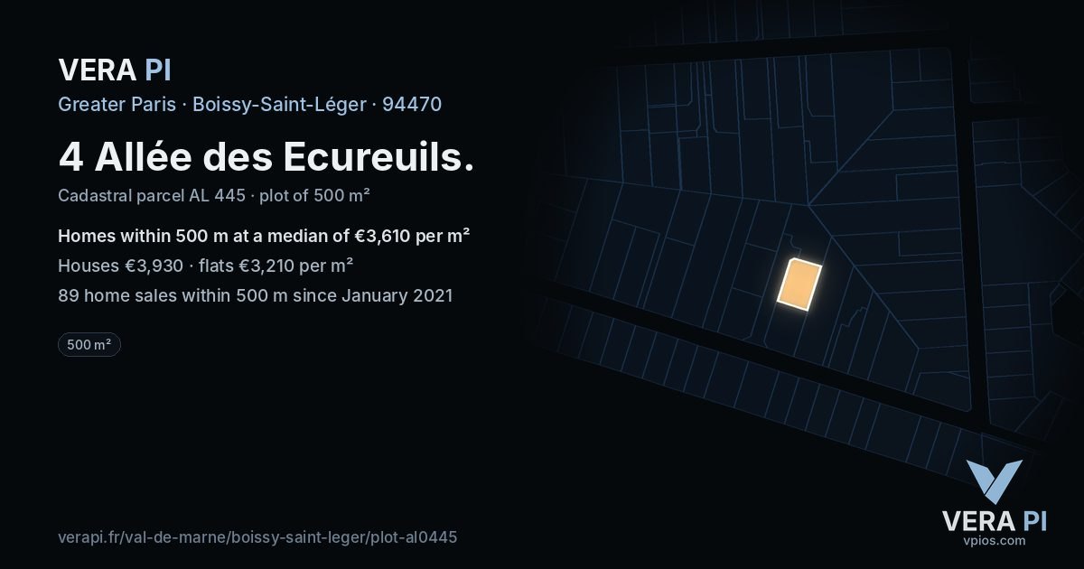 4 Allée des Ecureuils, Boissy-Saint-Léger at night – the plot lit, the parcels around coloured by the prices near them