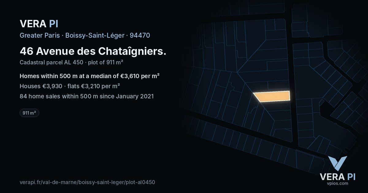 46 Avenue des Chataîgniers, Boissy-Saint-Léger at night – the plot lit, the parcels around coloured by the prices near them