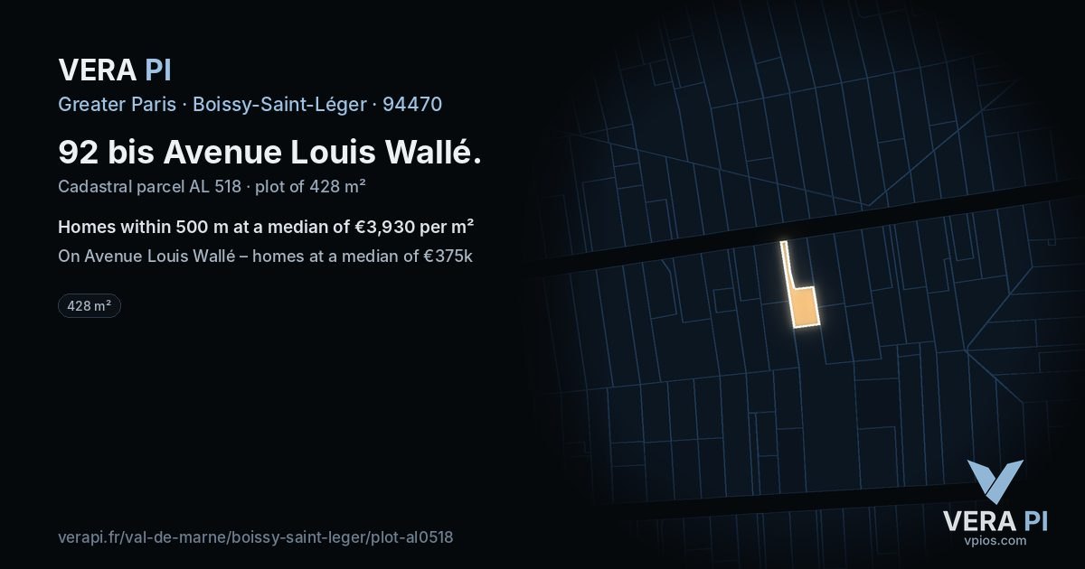 92 bis Avenue Louis Wallé, Boissy-Saint-Léger at night – the plot lit, the parcels around coloured by the prices near them
