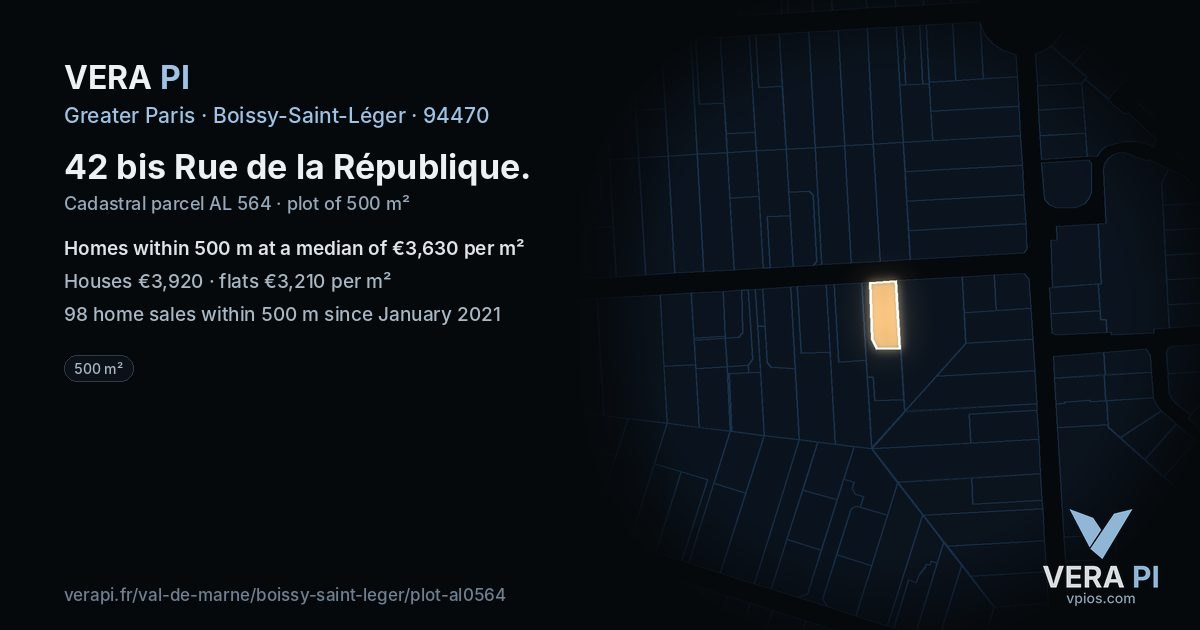 42 bis Rue de la République, Boissy-Saint-Léger at night – the plot lit, the parcels around coloured by the prices near them