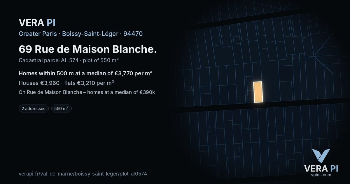69 Rue de Maison Blanche, Boissy-Saint-Léger at night – the plot lit, the parcels around coloured by the prices near them