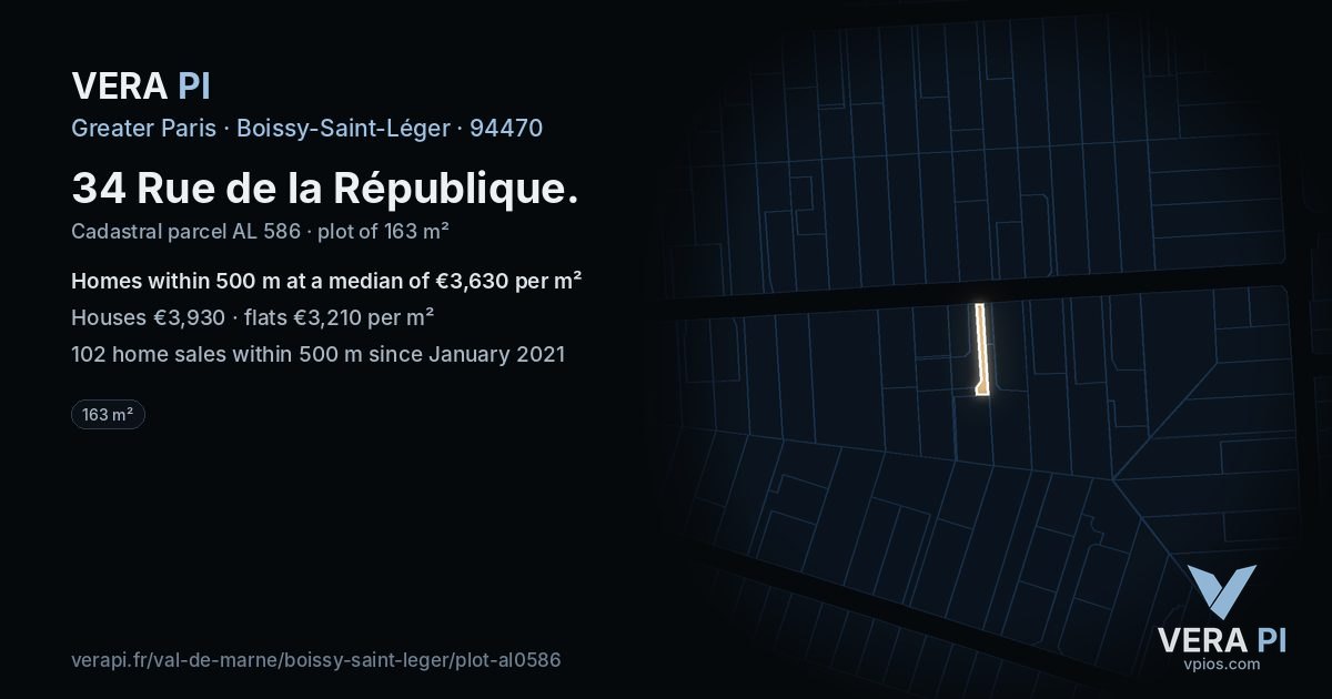 34 Rue de la République, Boissy-Saint-Léger at night – the plot lit, the parcels around coloured by the prices near them