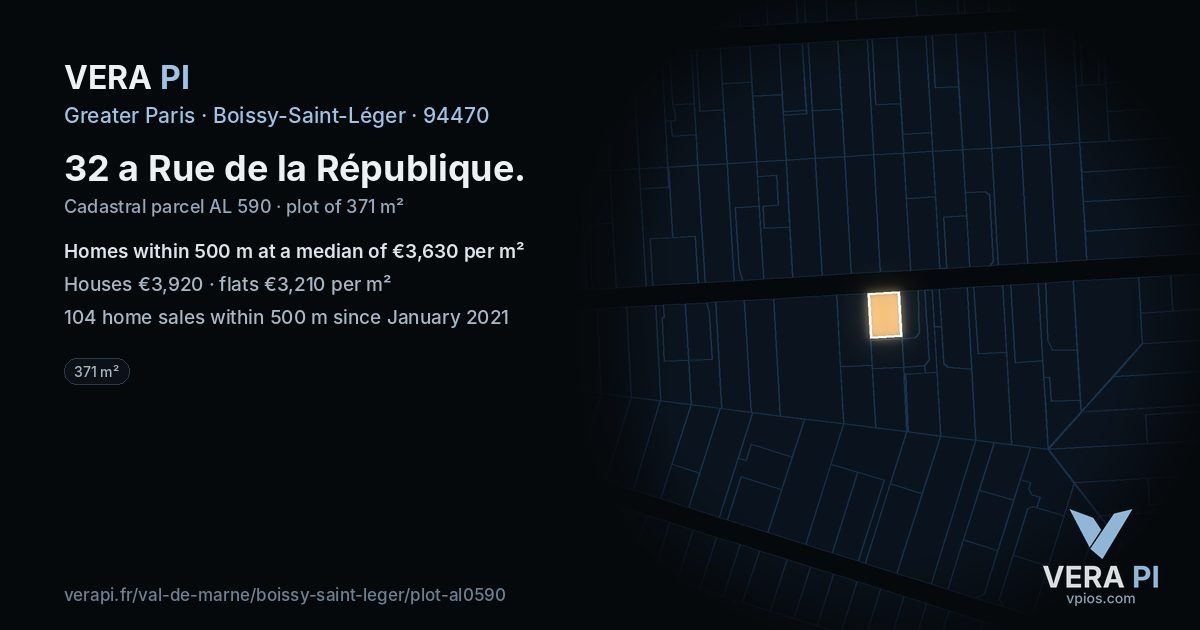 32 a Rue de la République, Boissy-Saint-Léger at night – the plot lit, the parcels around coloured by the prices near them