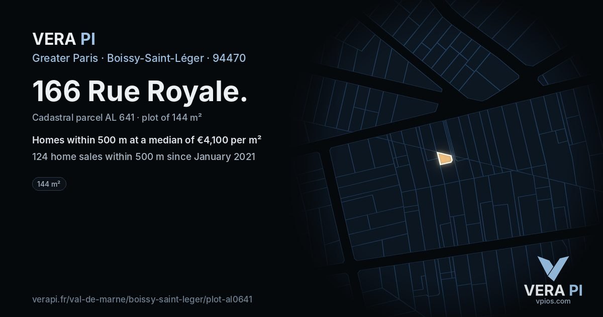 166 Rue Royale, Boissy-Saint-Léger at night – the plot lit, the parcels around coloured by the prices near them