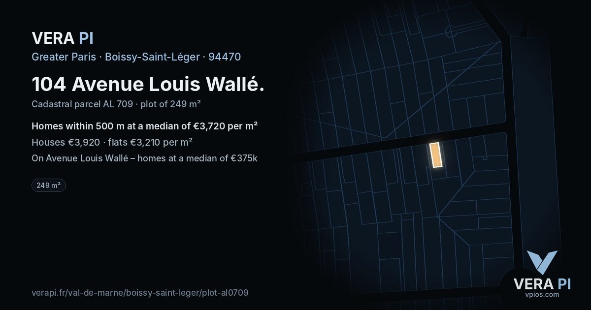 104 Avenue Louis Wallé, Boissy-Saint-Léger at night – the plot lit, the parcels around coloured by the prices near them