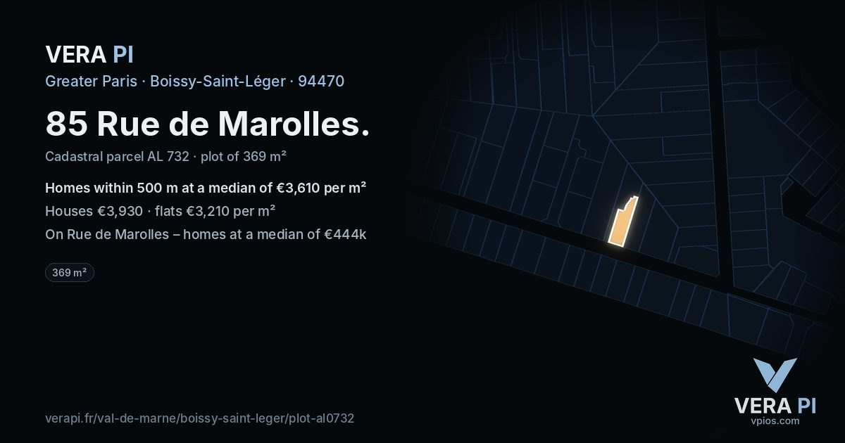 85 Rue de Marolles, Boissy-Saint-Léger at night – the plot lit, the parcels around coloured by the prices near them