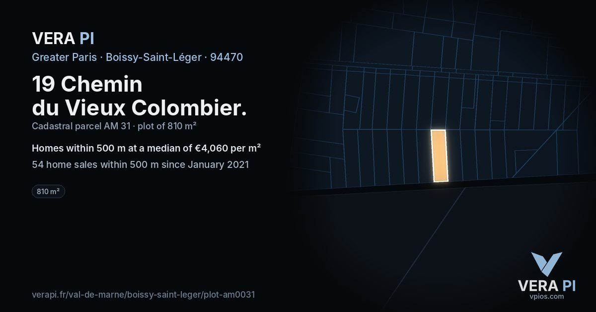 19 Chemin du Vieux Colombier, Boissy-Saint-Léger at night – the plot lit, the parcels around coloured by the prices near them