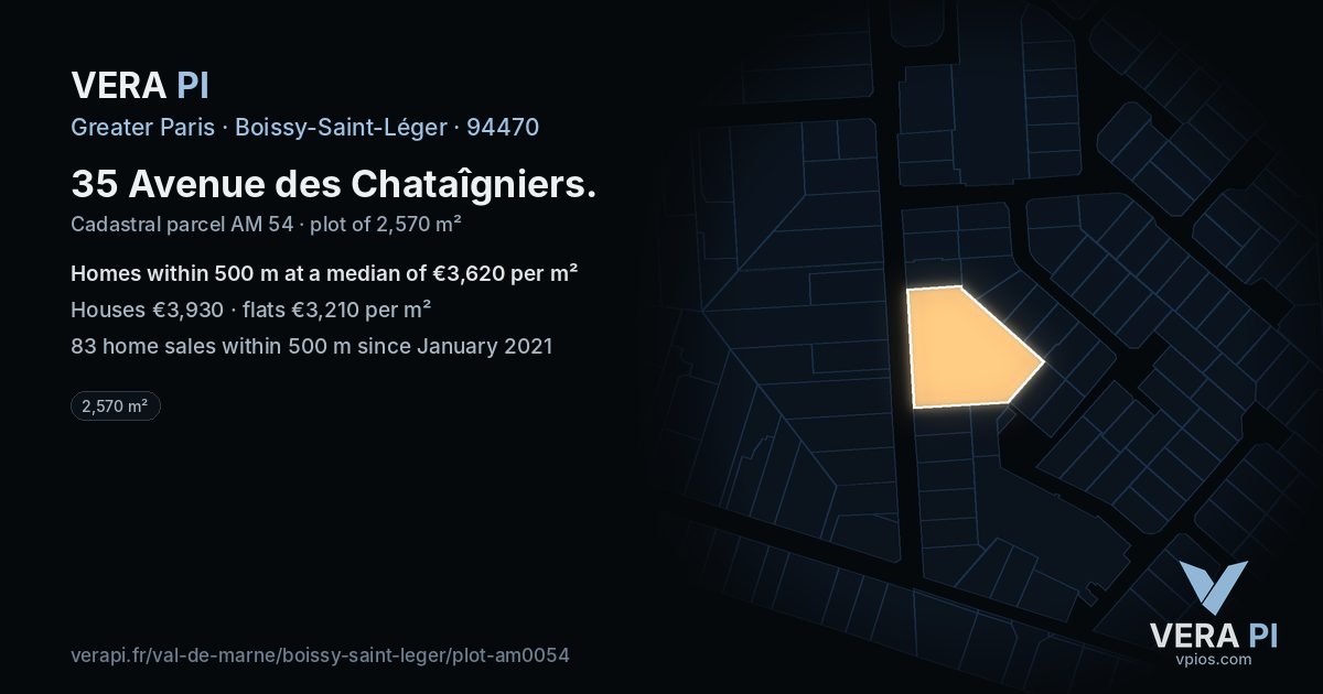 35 Avenue des Chataîgniers, Boissy-Saint-Léger at night – the plot lit, the parcels around coloured by the prices near them
