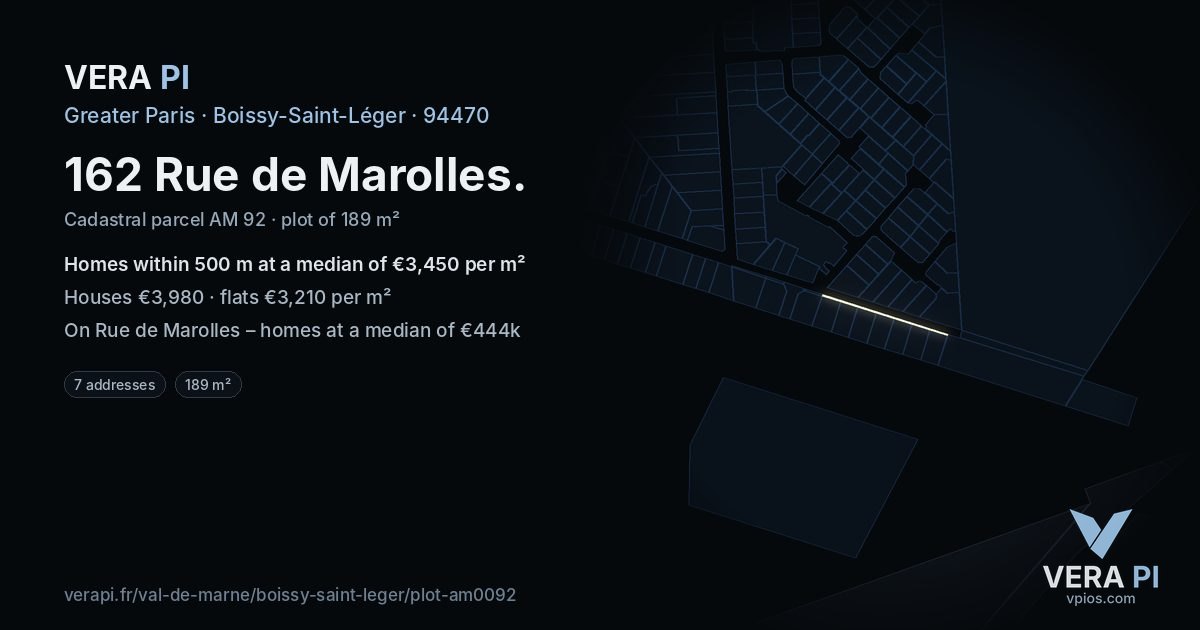 162 Rue de Marolles, Boissy-Saint-Léger at night – the plot lit, the parcels around coloured by the prices near them