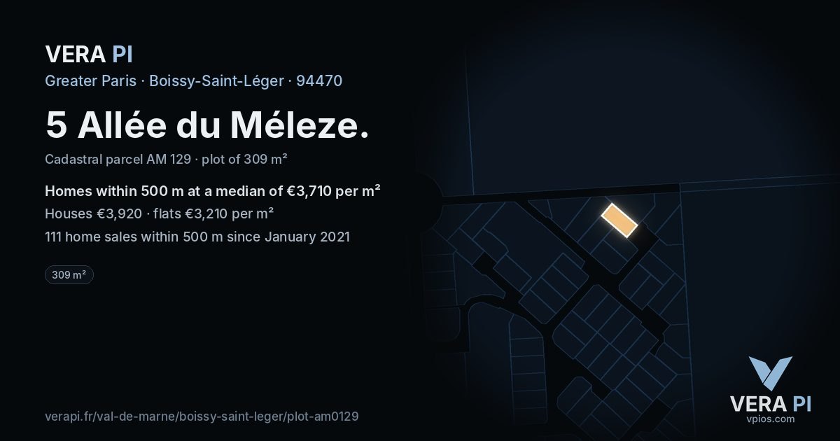 5 Allée du Méleze, Boissy-Saint-Léger at night – the plot lit, the parcels around coloured by the prices near them