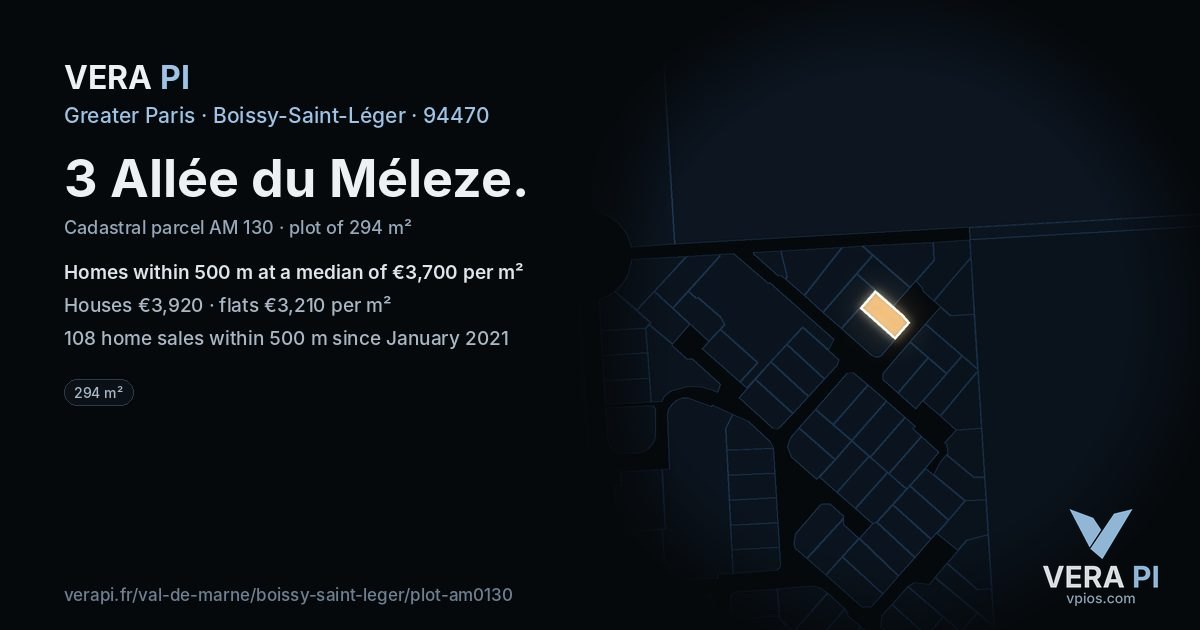 3 Allée du Méleze, Boissy-Saint-Léger at night – the plot lit, the parcels around coloured by the prices near them