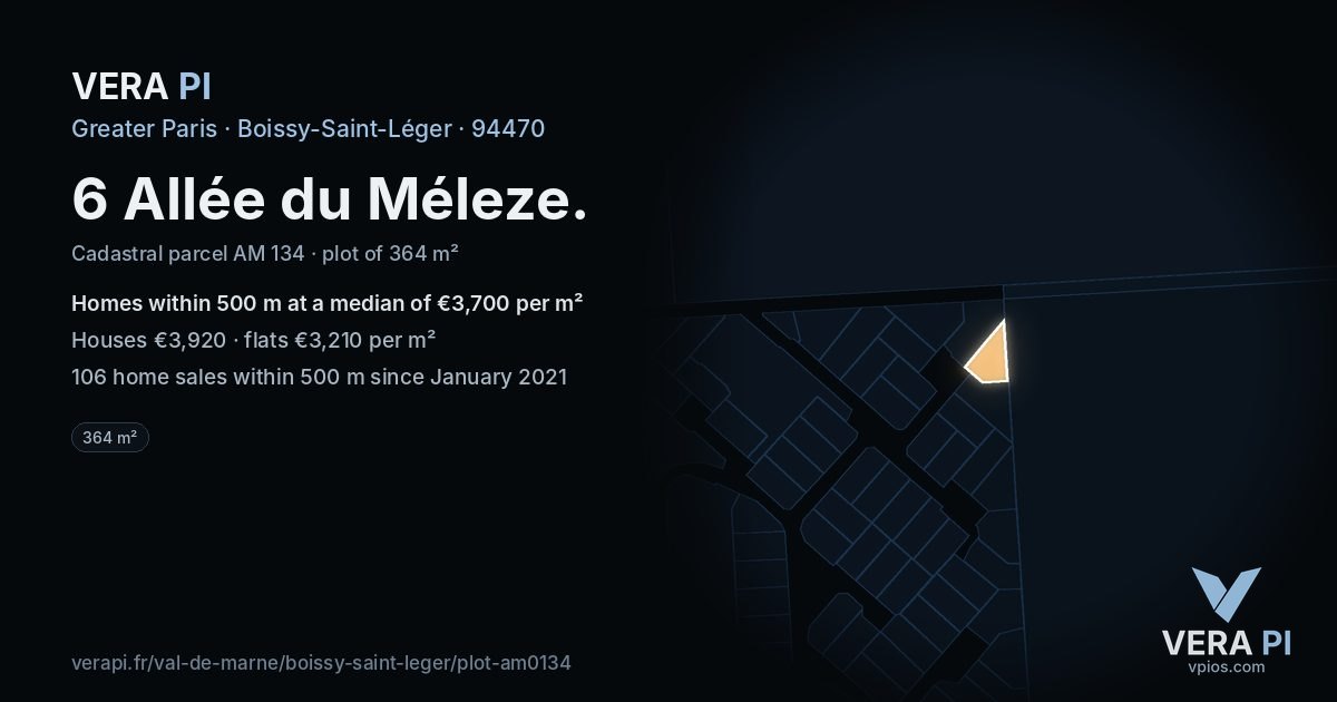 6 Allée du Méleze, Boissy-Saint-Léger at night – the plot lit, the parcels around coloured by the prices near them