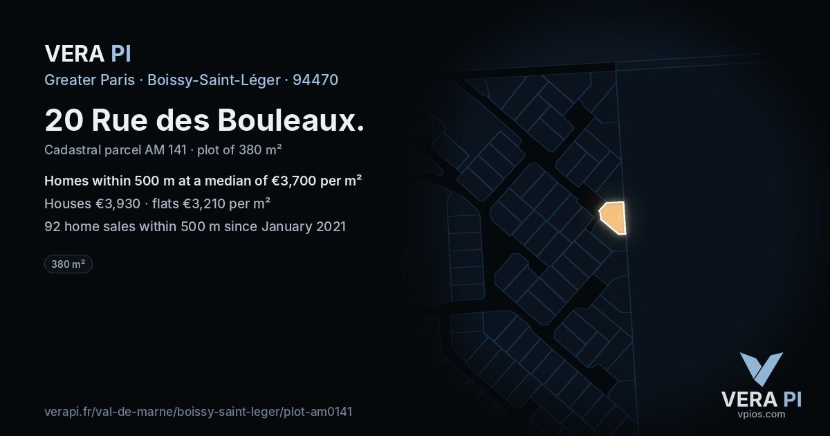 20 Rue des Bouleaux, Boissy-Saint-Léger at night – the plot lit, the parcels around coloured by the prices near them