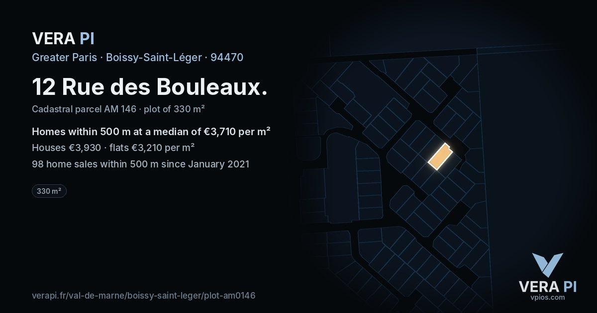 12 Rue des Bouleaux, Boissy-Saint-Léger at night – the plot lit, the parcels around coloured by the prices near them
