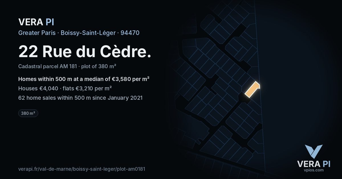 22 Rue du Cèdre, Boissy-Saint-Léger at night – the plot lit, the parcels around coloured by the prices near them