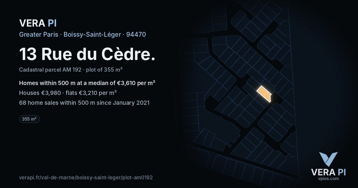 13 Rue du Cèdre, Boissy-Saint-Léger at night – the plot lit, the parcels around coloured by the prices near them