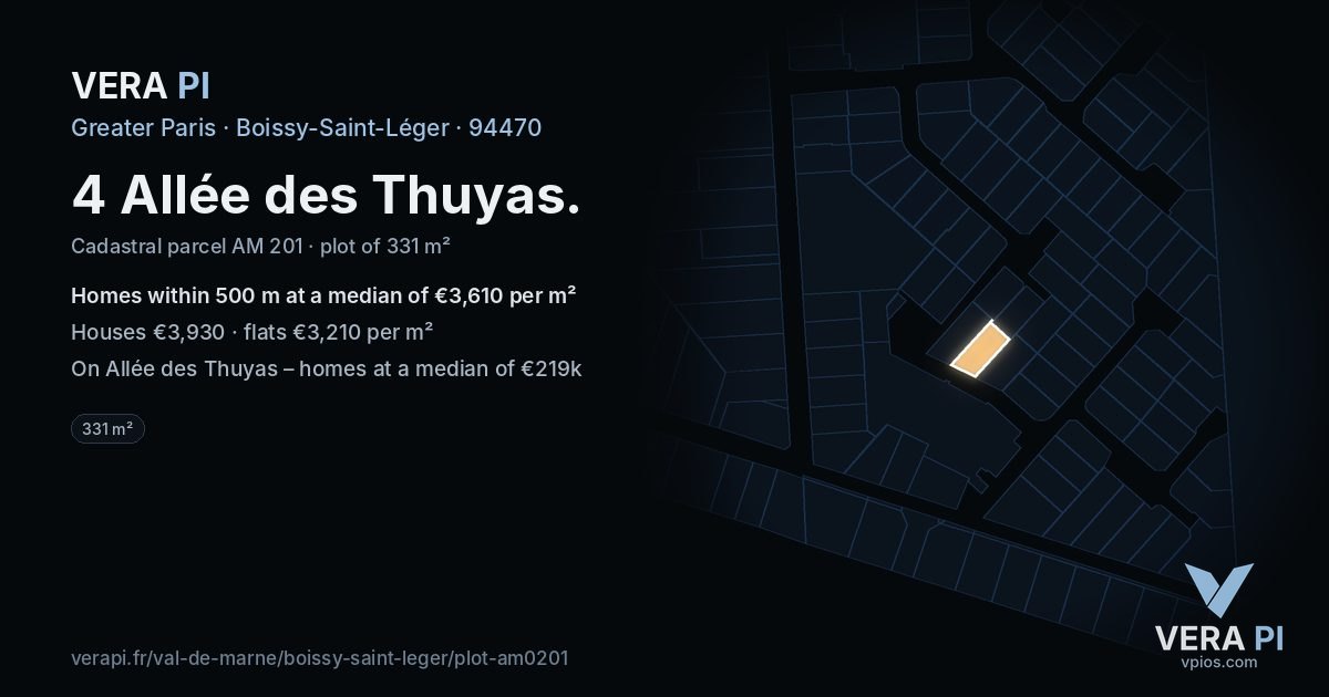4 Allée des Thuyas, Boissy-Saint-Léger at night – the plot lit, the parcels around coloured by the prices near them