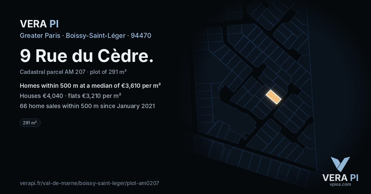 9 Rue du Cèdre, Boissy-Saint-Léger at night – the plot lit, the parcels around coloured by the prices near them
