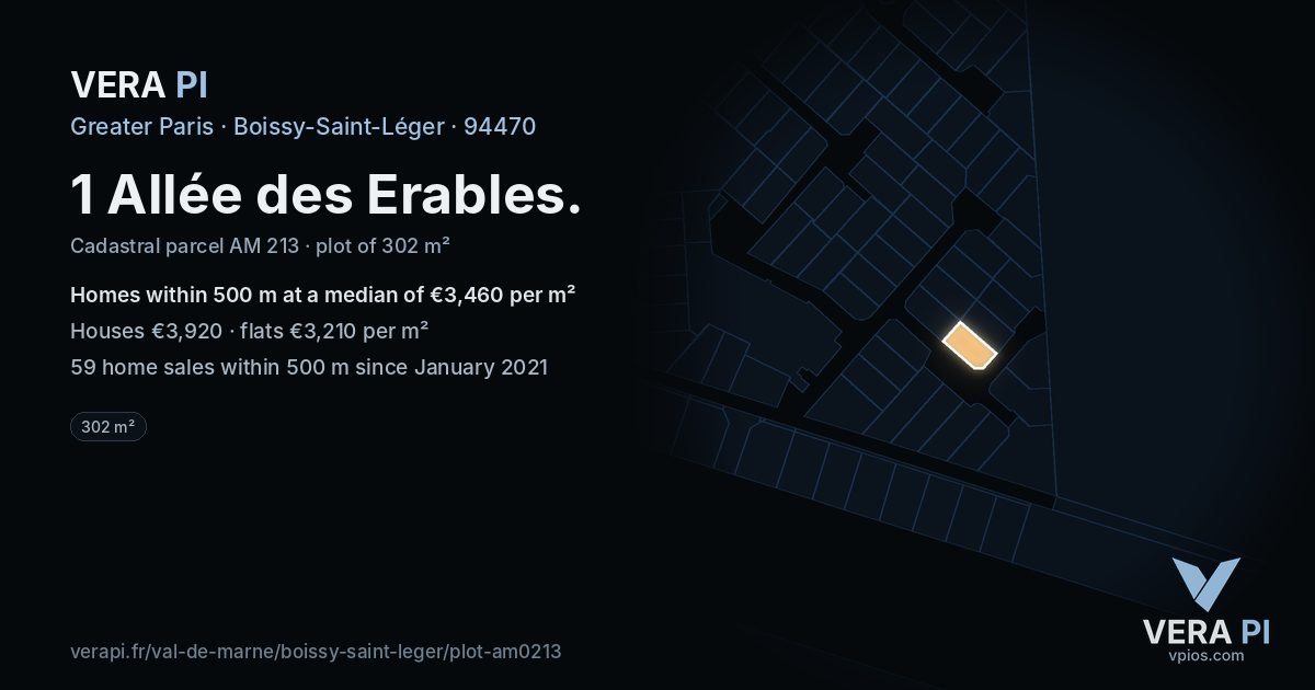 1 Allée des Erables, Boissy-Saint-Léger at night – the plot lit, the parcels around coloured by the prices near them