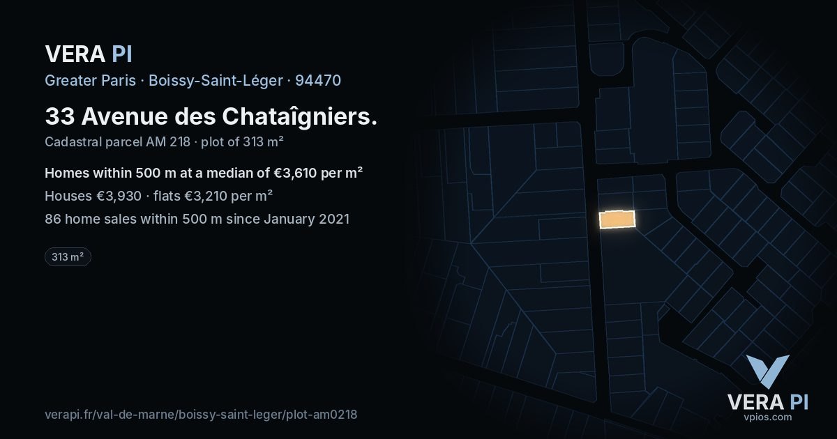 33 Avenue des Chataîgniers, Boissy-Saint-Léger at night – the plot lit, the parcels around coloured by the prices near them